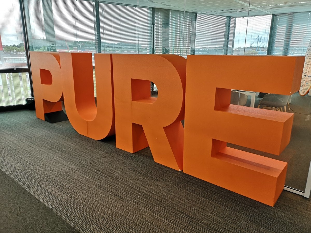 Pure storage dfm