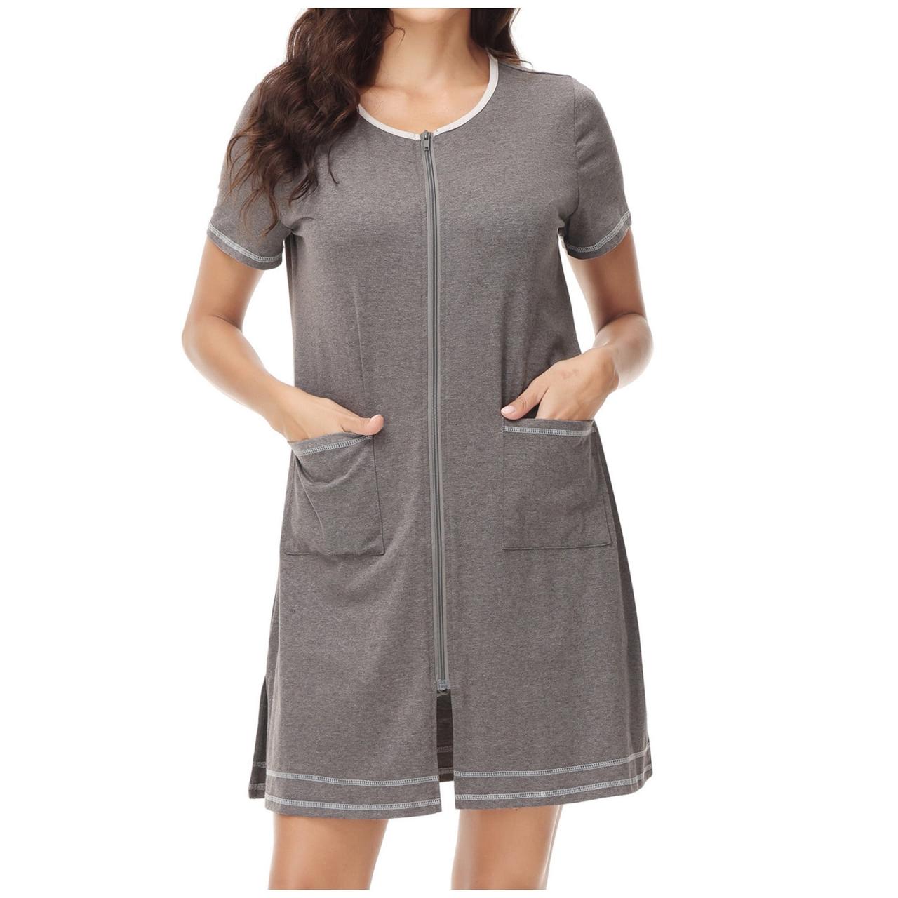 Short night gown for women