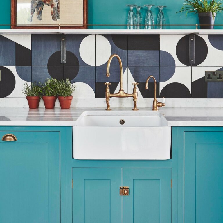 Turquoise kitchen gadgets
