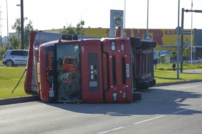 Car accident defense lawyer near me