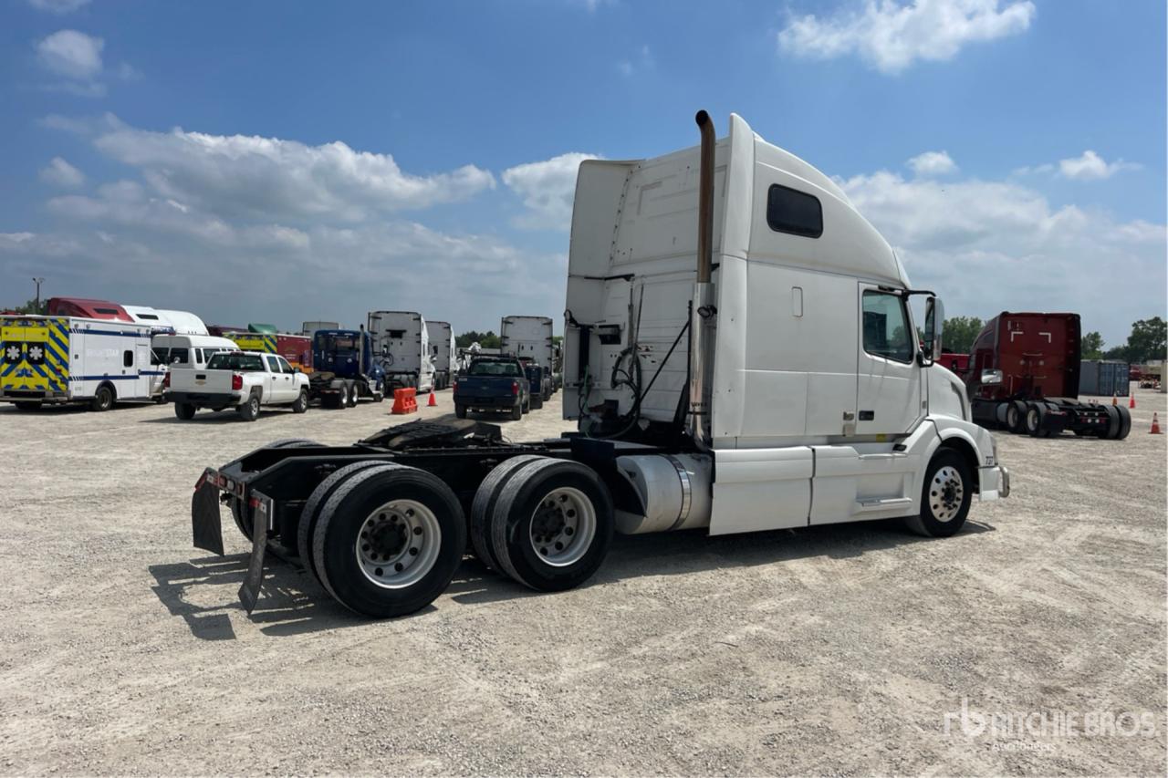 2013 Volvo VNL670 6x4 T/A Sleeper Truck Tractor | Ritchie Bros. Auctioneers 2013 Volvo VNL670 6x4 T/A Sleeper Truck Tractor | Ritchie Bros. Auctioneers