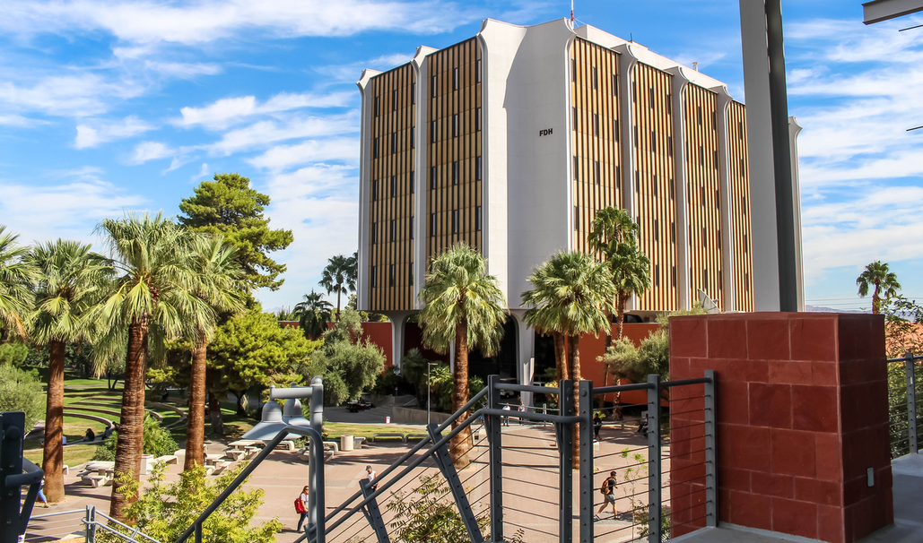 UNLV Freshman's Guide to Restaurants Around Campus