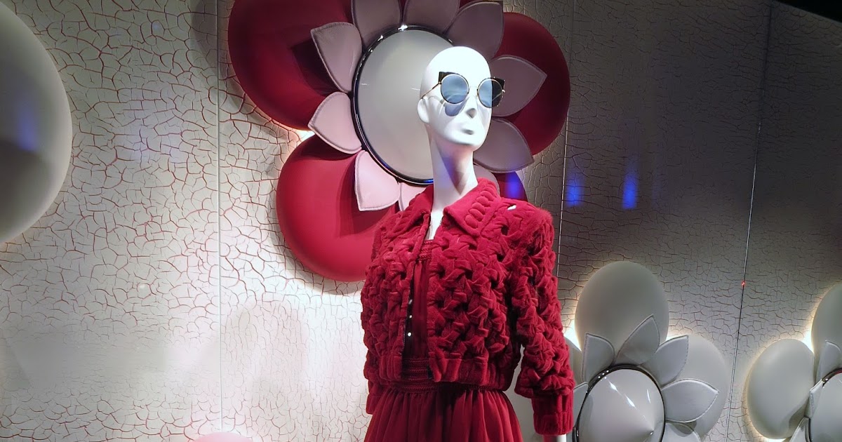 RetailStoreWindows.com: Fendi, Paris