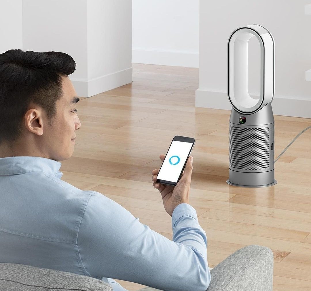 27 Gadgets That Are On Sale Right Now